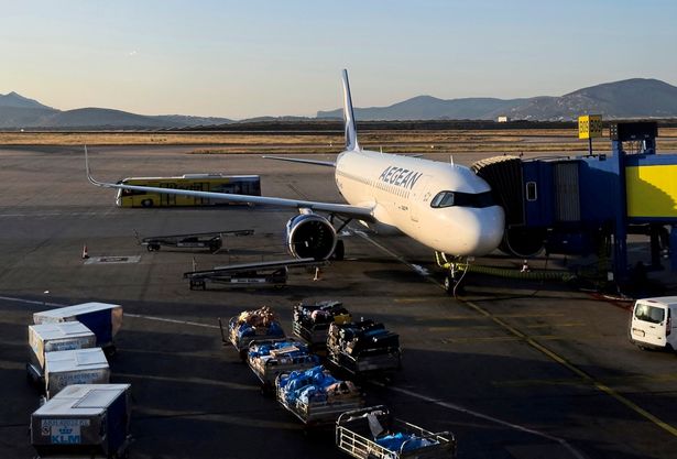 REUTERS/Denis Balibouse