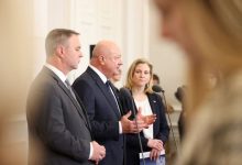 REUTERS/Leonhard Foeger