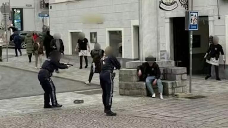zVg